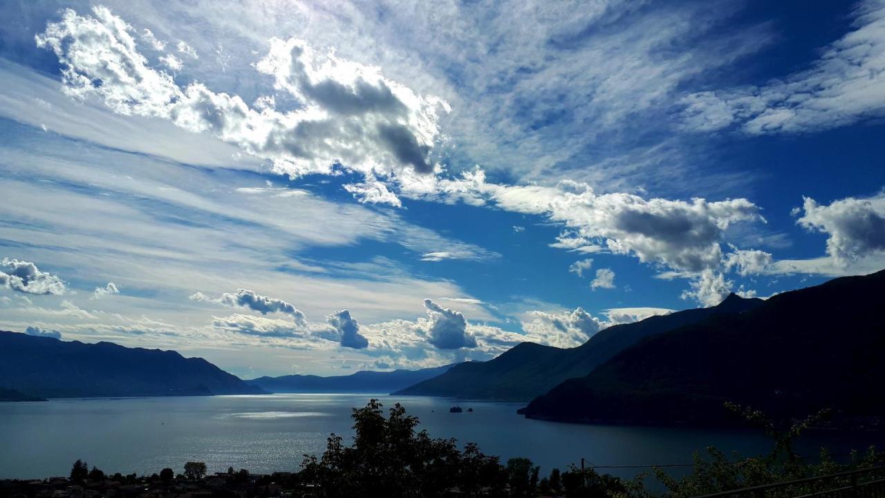 Sole & Lago-Lake Maccagno Luaran gambar